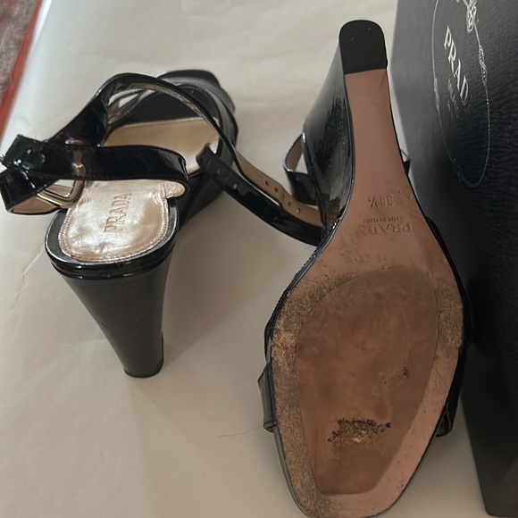 Prada patent wedge 38.5 - Picture 3 of 5